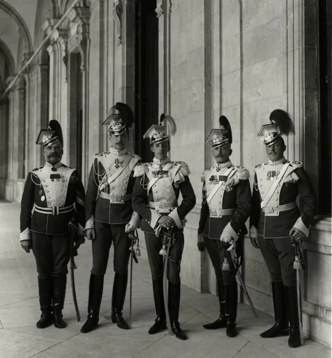 Alfonso XIII con el príncipe Boris de Rusia, h. 1905.